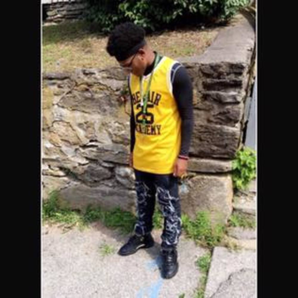 Meet your Posher, Justin